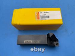 Sandvik THRU COOLANT turning lathe insert tool holder S911-646357 6M 0 652225